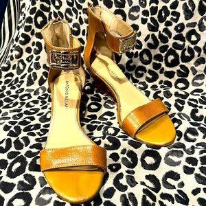 EUC-ANTONIO MELANI SANDALS